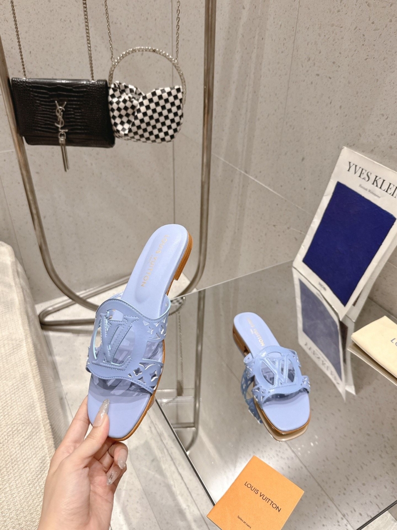 l0vis Vvtt0n slippers